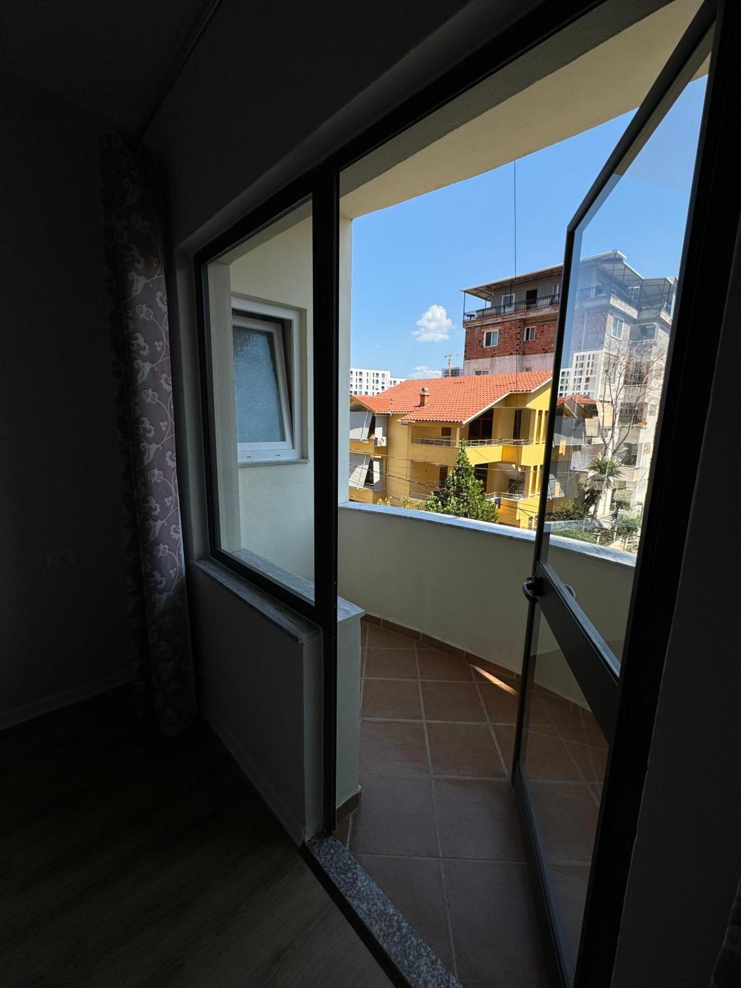 Voyage Apartamento Tirana