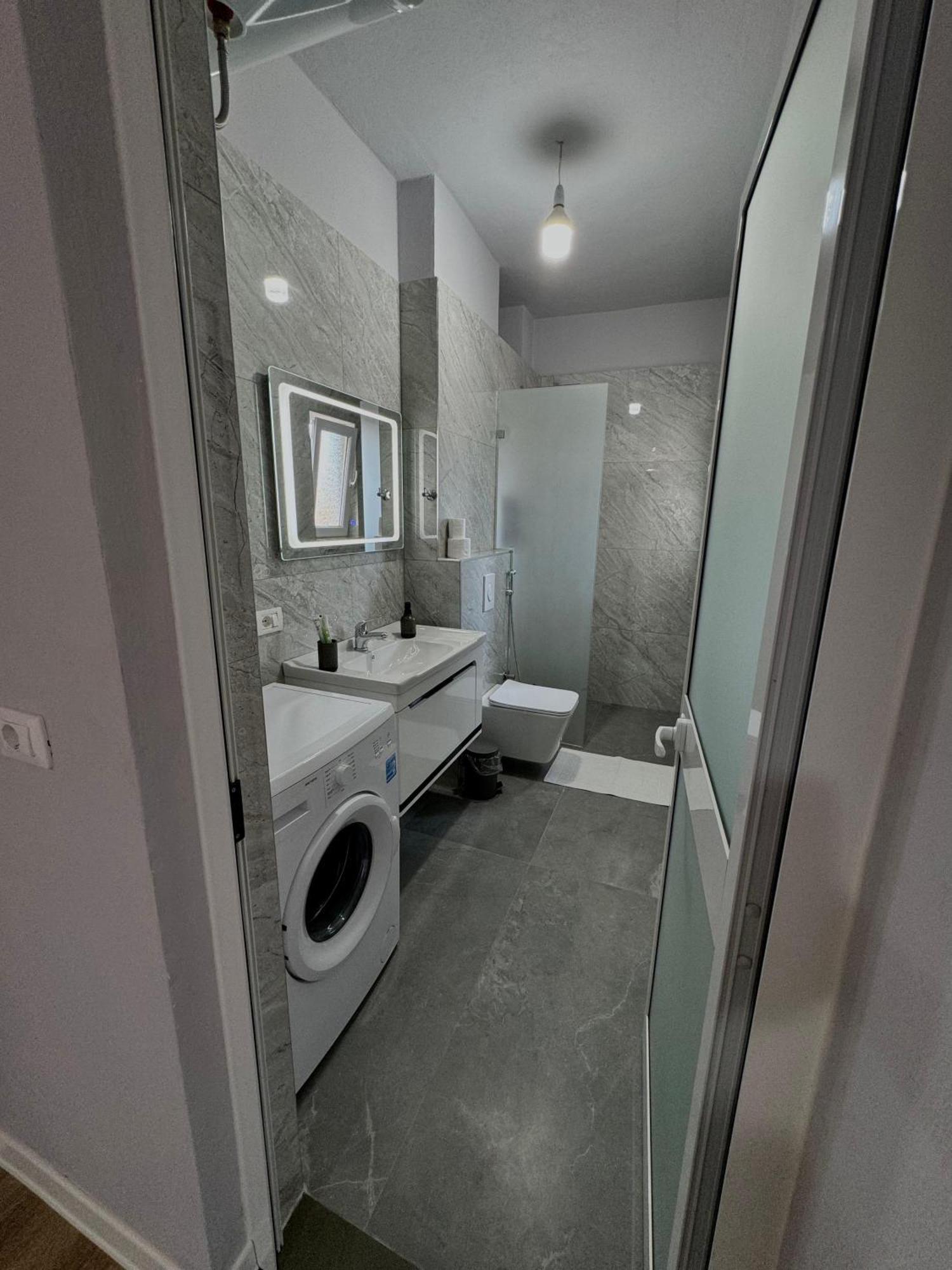 Apartamento Voyage Tirana